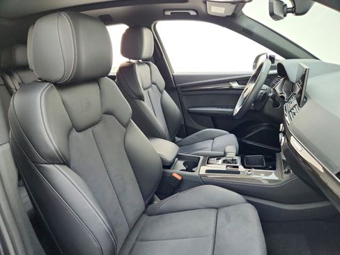 Used 2025 Audi SQ5 Premium Plus AWD/4WD image 31