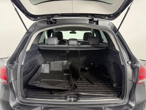 Used 2020 Mercedes-Benz GLC 300 4MATIC image 7