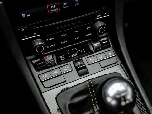 Used 2018 Porsche 911 GT3 image 59