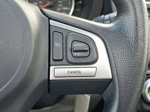 Used 2018 Subaru Forester 2.5i Premium w/ All-Weather Package image 26