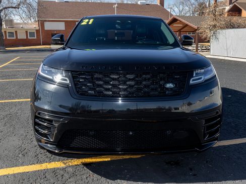 Used 2021 Land Rover Range Rover Velar R-Dynamic S image 4