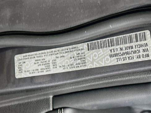 Used 2023 Jeep Grand Cherokee 4WD 4xe image 12
