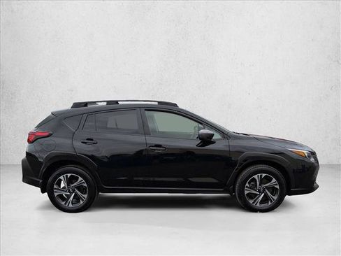 Certified 2024 Subaru Crosstrek 2.0i Premium image 4