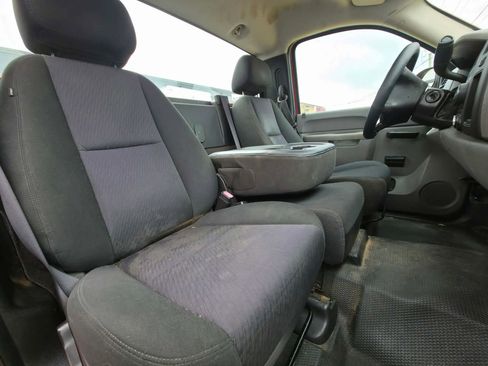 Used 2013 Chevrolet Silverado 1500 W/T w/ LS Package image 12