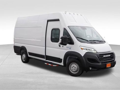 Used 2024 RAM ProMaster 3500 w/ Delivery Van Package image 1