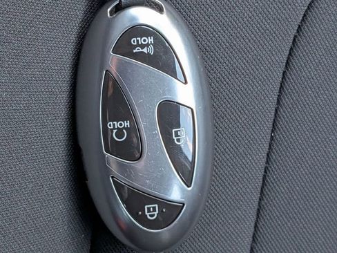 Certified 2024 Hyundai Elantra SEL w/ Convenience Package image 36