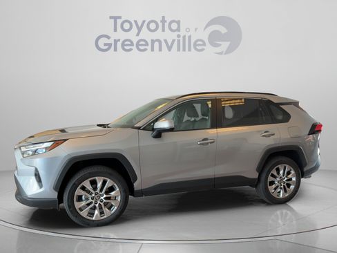 Used 2025 Toyota RAV4 XLE Premium w/ Weather Package AWD/4WD image 2