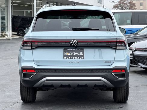 New 2026 Volkswagen Taos SE AWD/4WD image 5