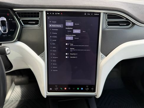 Used 2017 Tesla Model X 75D AWD/4WD image 24