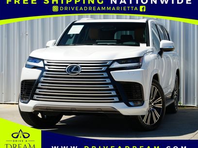 Used 2024 Lexus LX 600 4WD w/ Luxury Package