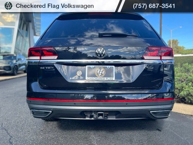 Used 2023 Volkswagen Atlas SE w/ Black Wheel Package FWD image 11