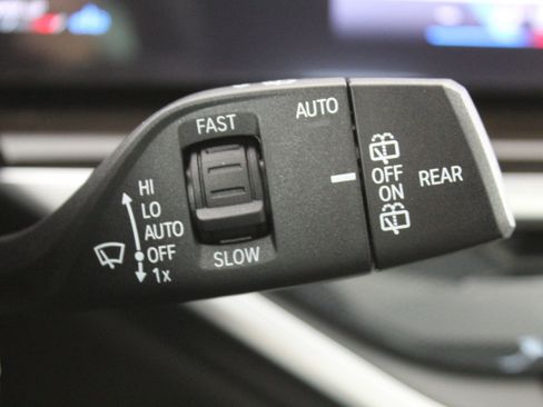 New 2026 BMW X5 sDrive40i w/ Climate Comfort Package image 35