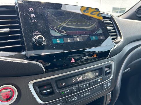 Certified 2023 Honda Passport TrailSport image 21