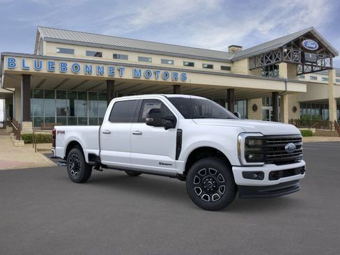 New 2025 Ford F250 Platinum w/ FX4 Off-Road Package image 7
