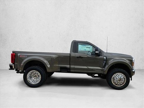 New 2026 Ford F450 XLT w/ FX4 Off-Road Package AWD/4WD image 7