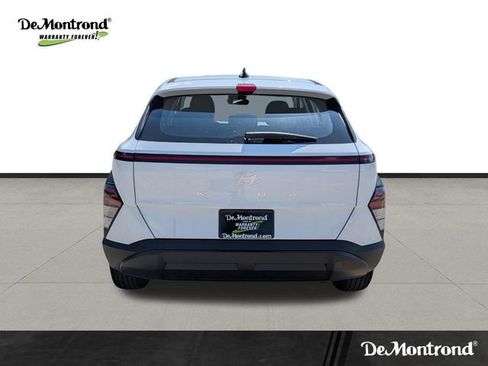 New 2026 Hyundai Kona SE FWD image 6