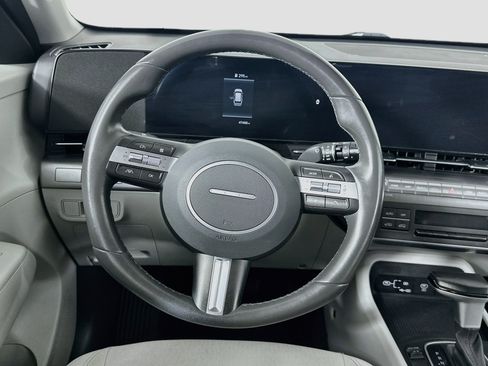 Used 2024 Hyundai Kona SEL FWD image 18