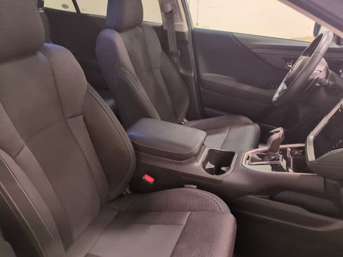 Certified 2025 Subaru Outback Premium w/ Popular Package #1A image 11