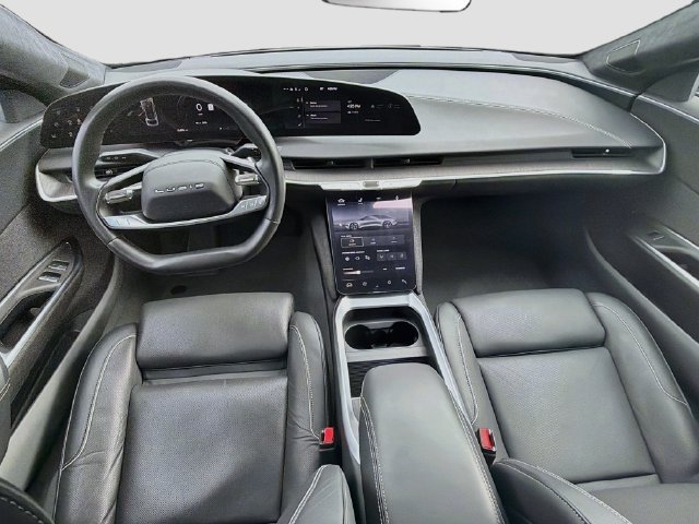 Used 2024 Lucid Air Touring AWD/4WD image 16