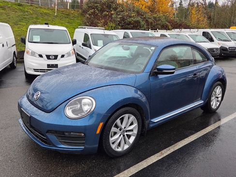 Used 2017 Volkswagen Beetle 1.8T Classic image 3