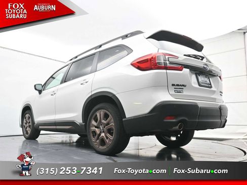 Used 2025 Subaru Ascent Bronze Edition image 16