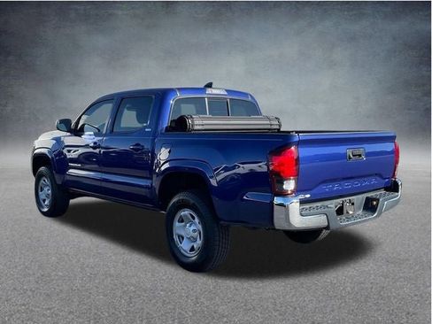 Used 2022 Toyota Tacoma SR5 image 5