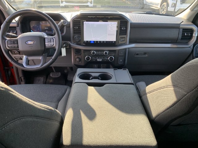 Used 2024 Ford F150 XLT AWD/4WD image 19
