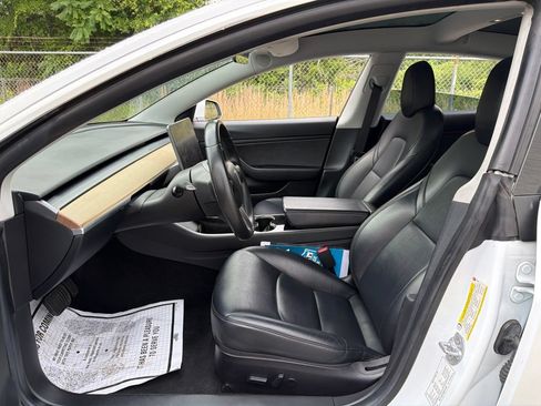 Used 2019 Tesla Model 3 Standard Range Plus RWD image 20