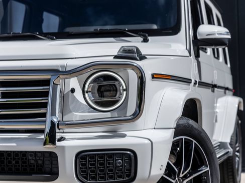 Used 2025 Mercedes-Benz G 550 image 12
