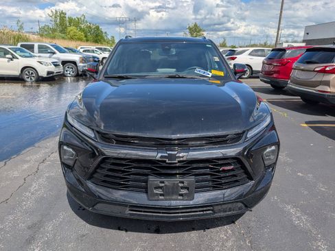 Used 2024 Chevrolet Blazer RS w/ Enhanced Convenience Package AWD/4WD image 2
