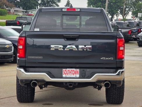 Used 2025 RAM 1500 Big Horn AWD/4WD image 7