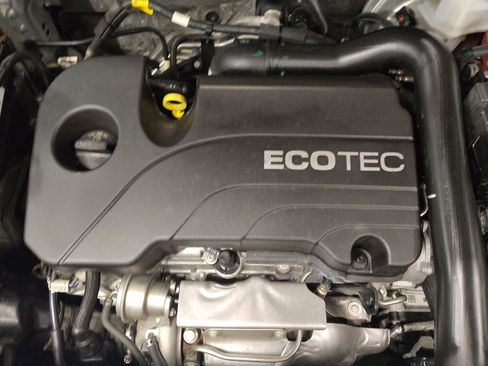 Used 2022 GMC Terrain SLE w/ Driver Convenience Package image 30