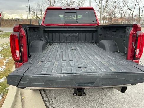 Used 2021 GMC Sierra 3500 SLT w/ SLT Convenience Package image 14