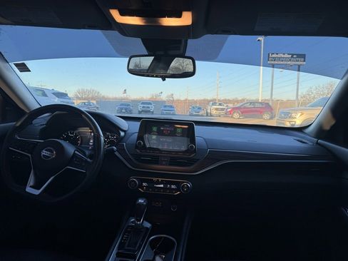 Used 2020 Nissan Altima 2.5 SL image 10