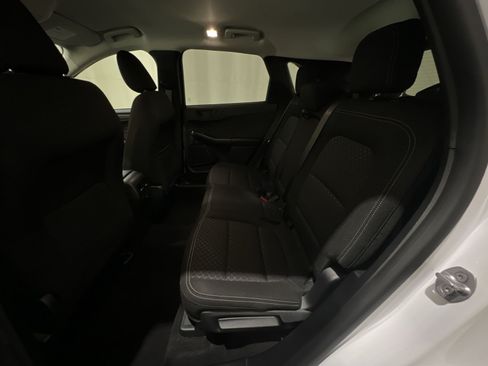 Used 2024 Ford Escape Active w/ Cold Weather Package FWD image 32
