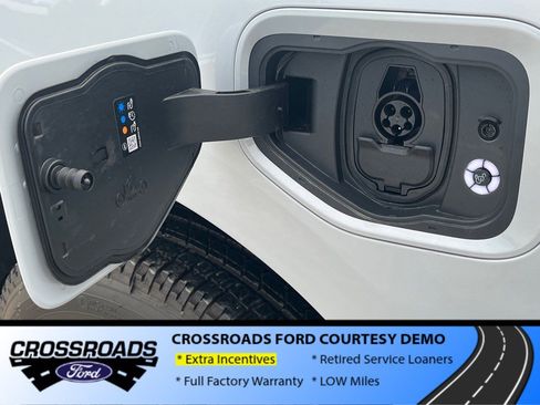 New 2025 Ford F150 Lightning XLT image 19