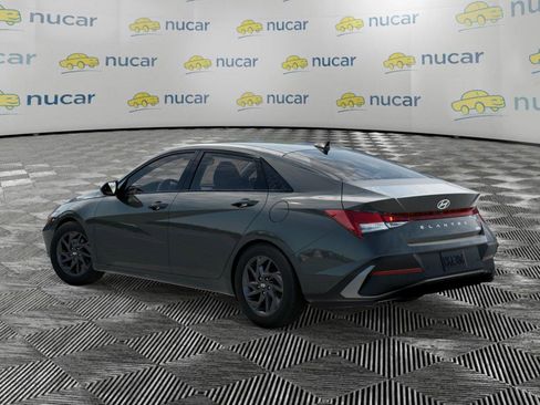 New 2026 Hyundai Elantra Hybrid FWD image 5