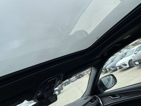 New 2025 Jeep Grand Cherokee Limited w/ Trailer Tow Package image 14