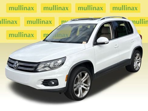 Used 2013 Volkswagen Tiguan SEL image 14
