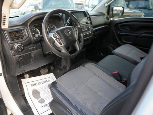 Used 2021 Nissan Titan S w/ S Utility Package image 8