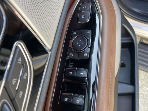 Certified 2023 Lincoln Navigator Reserve image 16