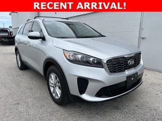 Used 2020 Kia Sorento LX w/ LX I4 Convenience Package image 1