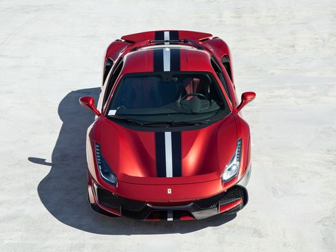 Certified 2019 Ferrari 488 Pista Coupe image 11