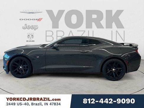Used 2016 Chevrolet Camaro SS RWD image 2