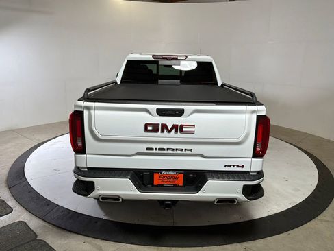 Used 2022 GMC Sierra 1500 AT4 w/ AT4 Premium Package AWD/4WD image 6