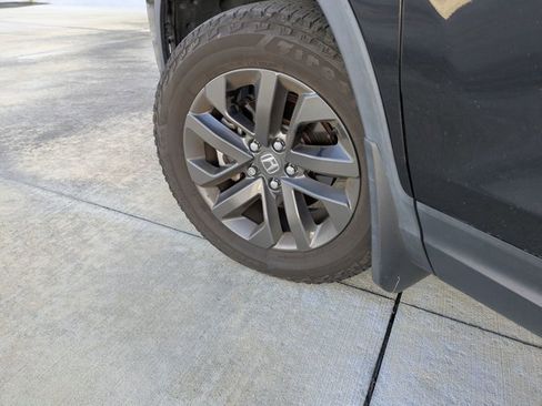 Used 2023 Honda Ridgeline Sport image 10