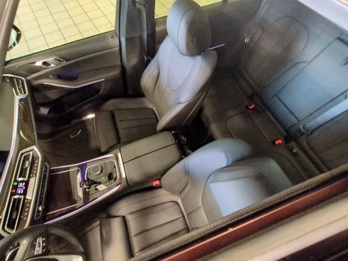 Used 2021 BMW X5 xDrive40i w/ Convenience Package image 10