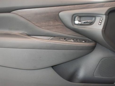 Used 2023 Nissan Murano Platinum AWD/4WD image 22