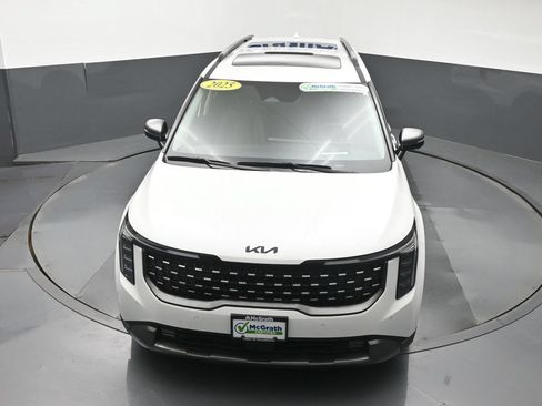 Used 2025 Kia Carnival SX Prestige FWD image 26