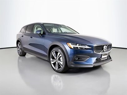 New 2026 Volvo V60 B5 Cross Country Plus w/ Climate Package